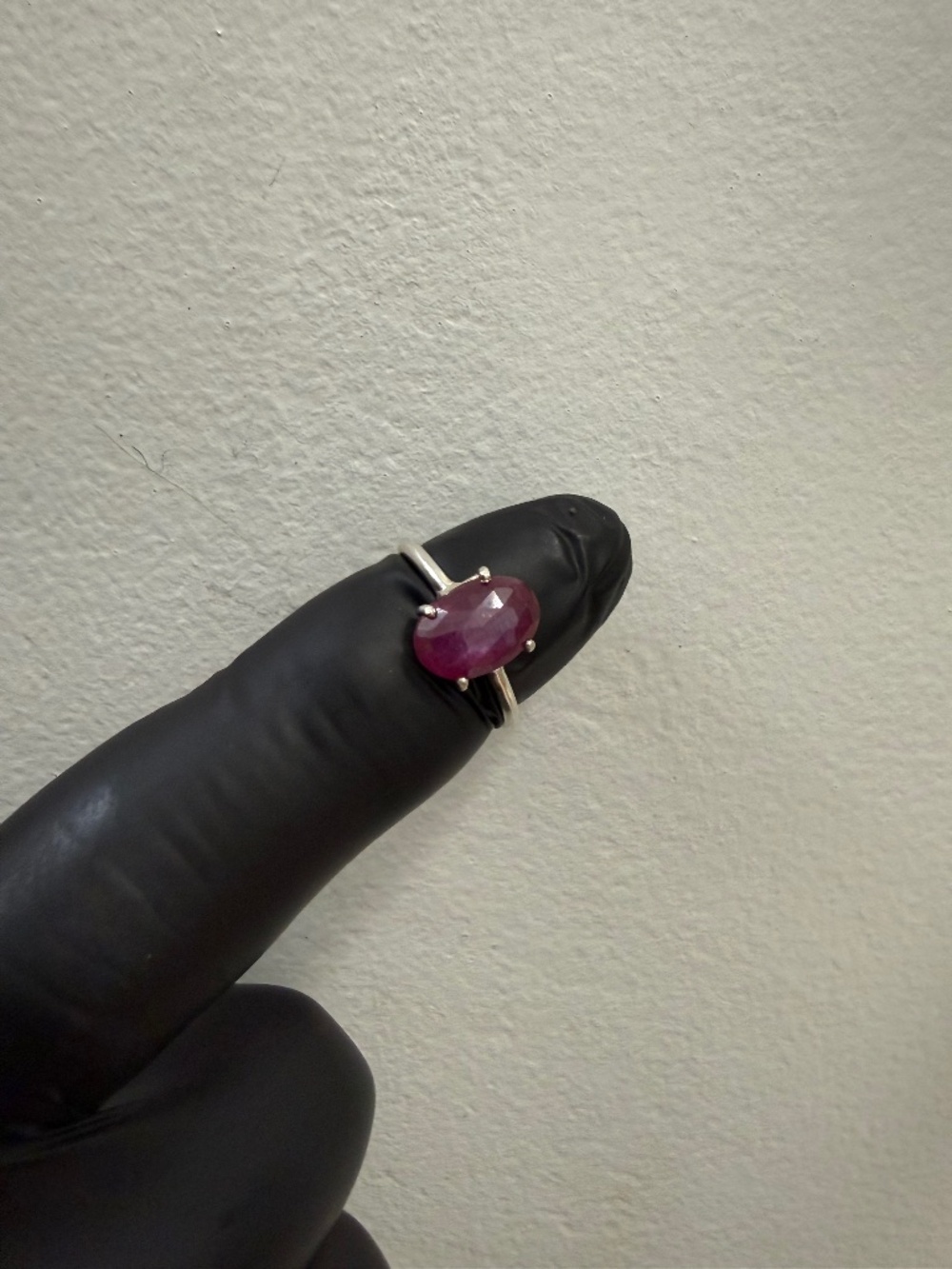 Ruby Red Stone Ring - Vintage Style